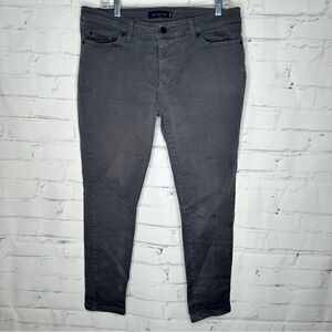 Levi’s size 34 women’s jeans 535 legging jeans